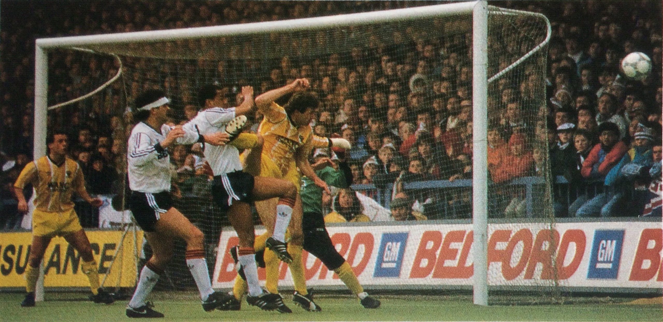 Luton Town v Oxford United, Littlewoods Cup semi-final, February 1988